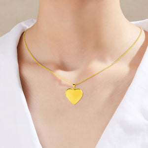Heart-shaped photo box necklace