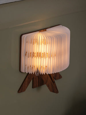 Folding Chinese‑Style Nightlight – Elegant Portable LED Ambient Lamp with Cultural Charm