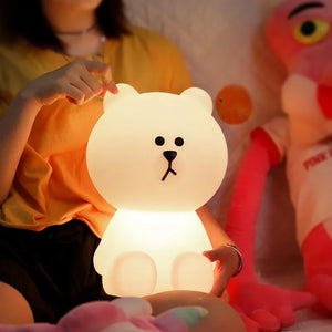 Huggable Bear Nightlight-Soft Glow for Cozy Evenings