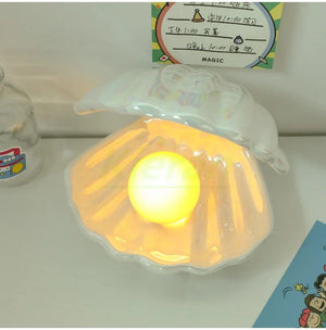 Shell with Pearl Nightlight – LED Ambient Seashell Lamp for Cozy Décor
